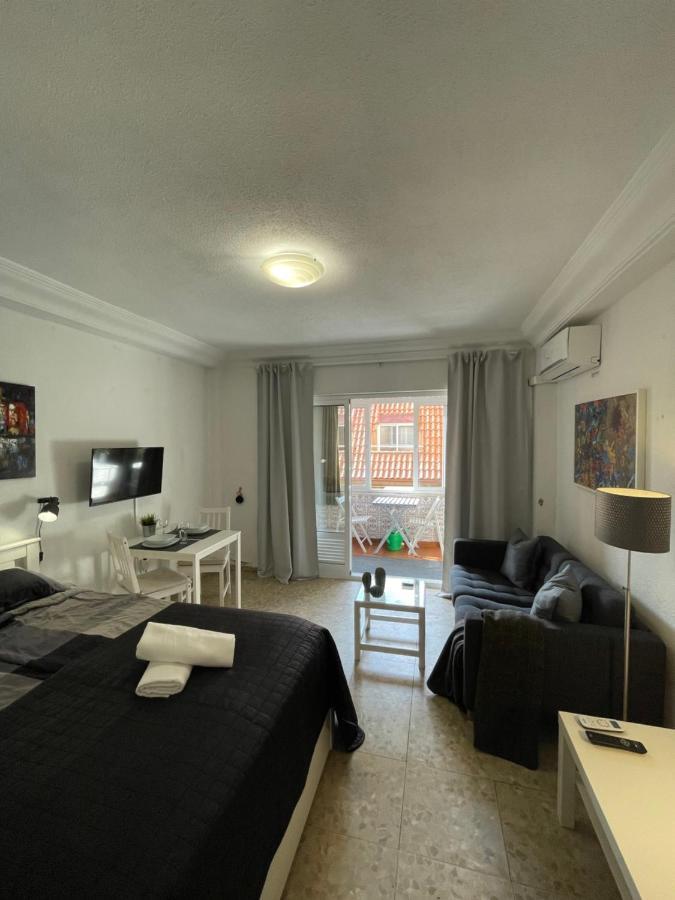 Fuengirola, Los Boliches - Nice Studio Right On The Beach. Esterno foto